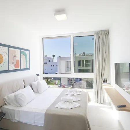Schoenes Kube 1 In Сasa de vacaciones Ayia Napa